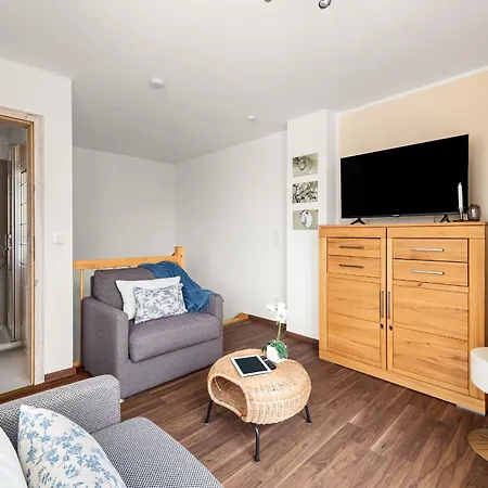 Witt Hus 1 - Traumurlaub Zwischen Und Yachthafen 奥尔本尼兹